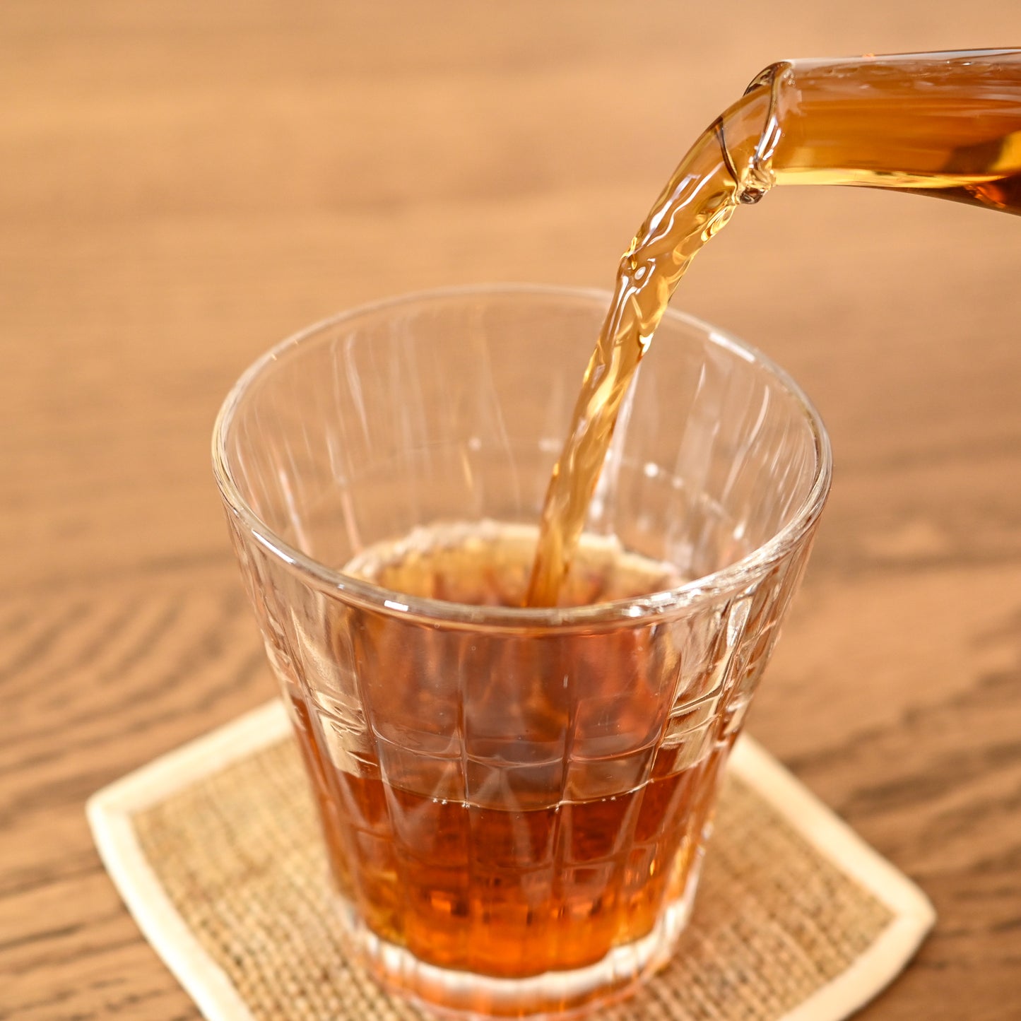 【松阪マルシェ あざふるさと】伊勢の和紅茶ペットボトル(24本入)